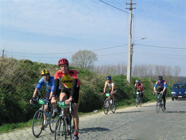 Raf overleeft de Steenbeekdries ook
Na Fre komt ook Raf boven op de Steenbeekdries
Keywords: rvv bwb