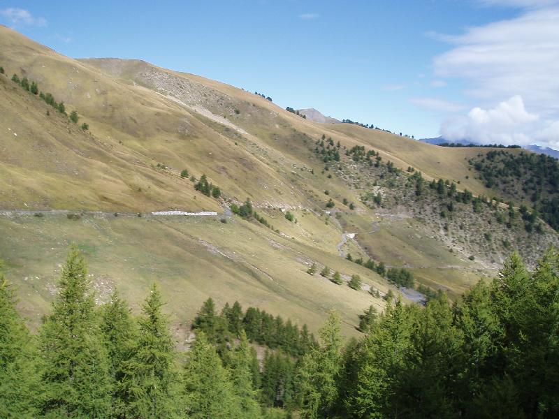 Beklimming van de Col d'Allos 6
Nog een laatste blik op het natuurschoon en dan nog even doortrekken naar de top.
