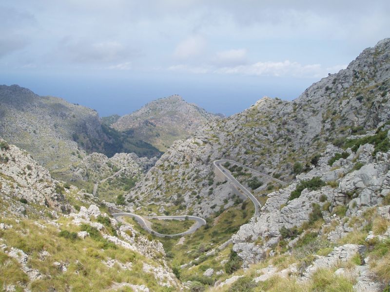 Zicht op de prachtige afdaling naar Sa Calobra (1)
