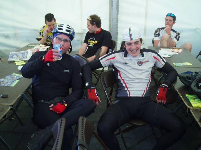 Gastrijders Jukke en Tofke
Ze zien er misschien wat raar uit maar het zijn best toffe kerels die nog wel eens mogen meerijden.
Keywords: rvv bwb