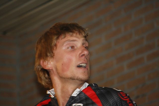 Stijn Ennekens (CD Bikers)
Reeks 2.4.1
