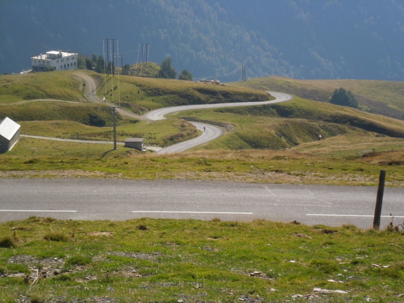 ni so rappe nissorapper 1
bijna boven blijkt toch nog ver en lastig te zijn op de Aubisque
