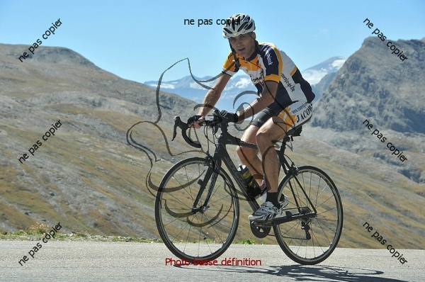 Warre beklimt de Col de l'Iseran (2)
