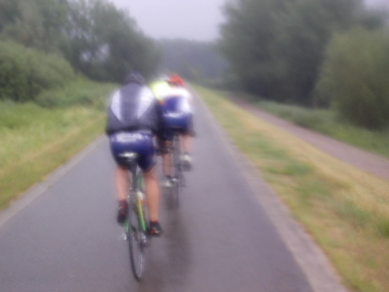 Slecht Weer Op Netedijk
Dan komen we in echt regenweer, en is het nog steeds ver.
