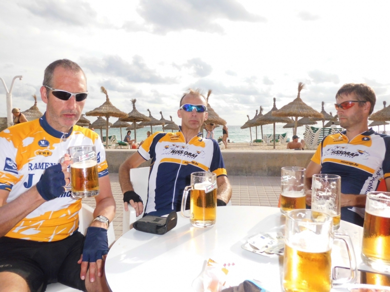 zonnige drinkers
