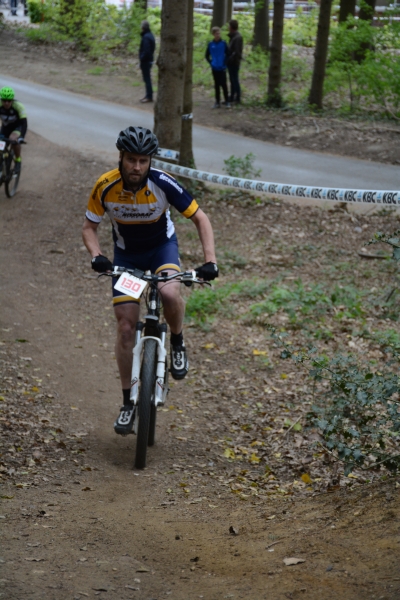 Raf sleurt zich naar boven
De eerste honderd meters van het parcours waren pittig!
